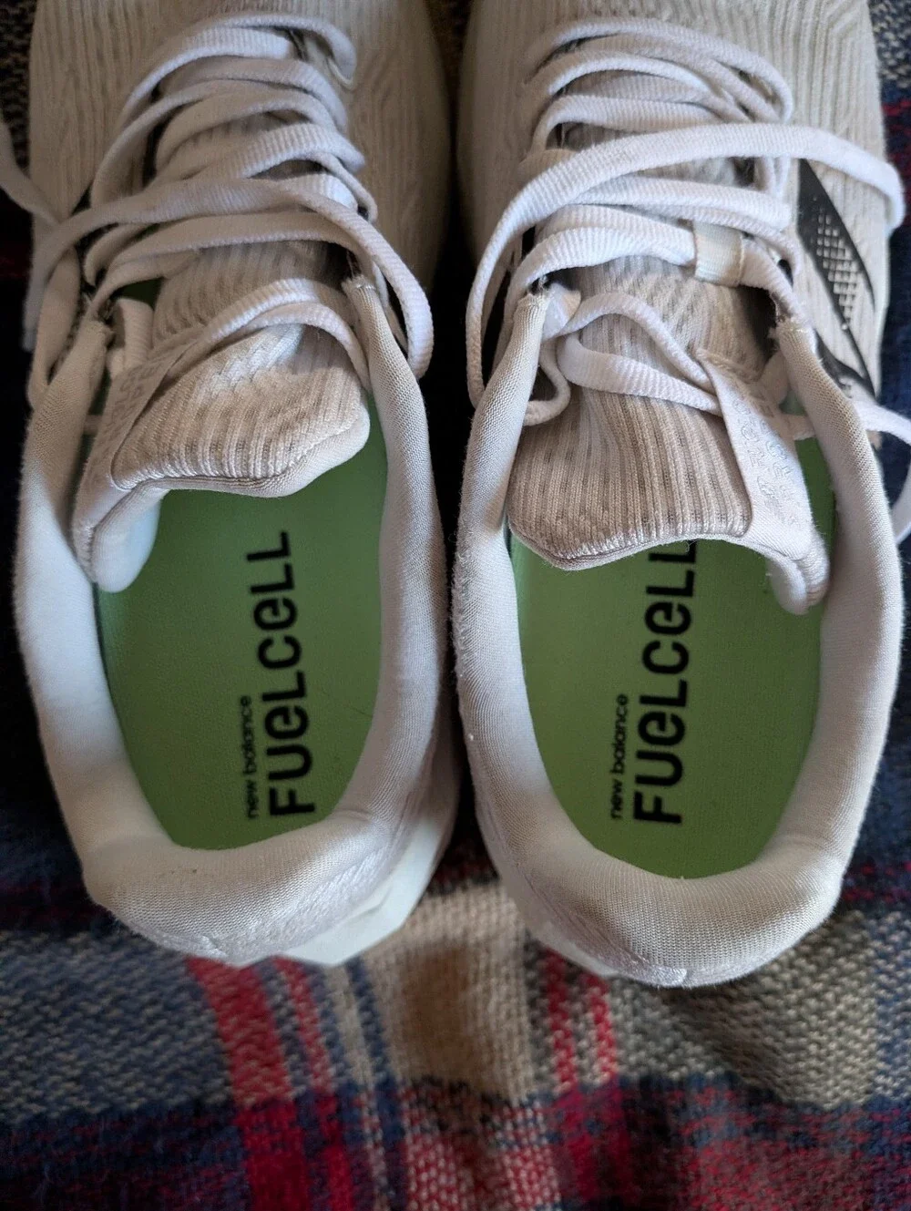 New Balance unisex wide
